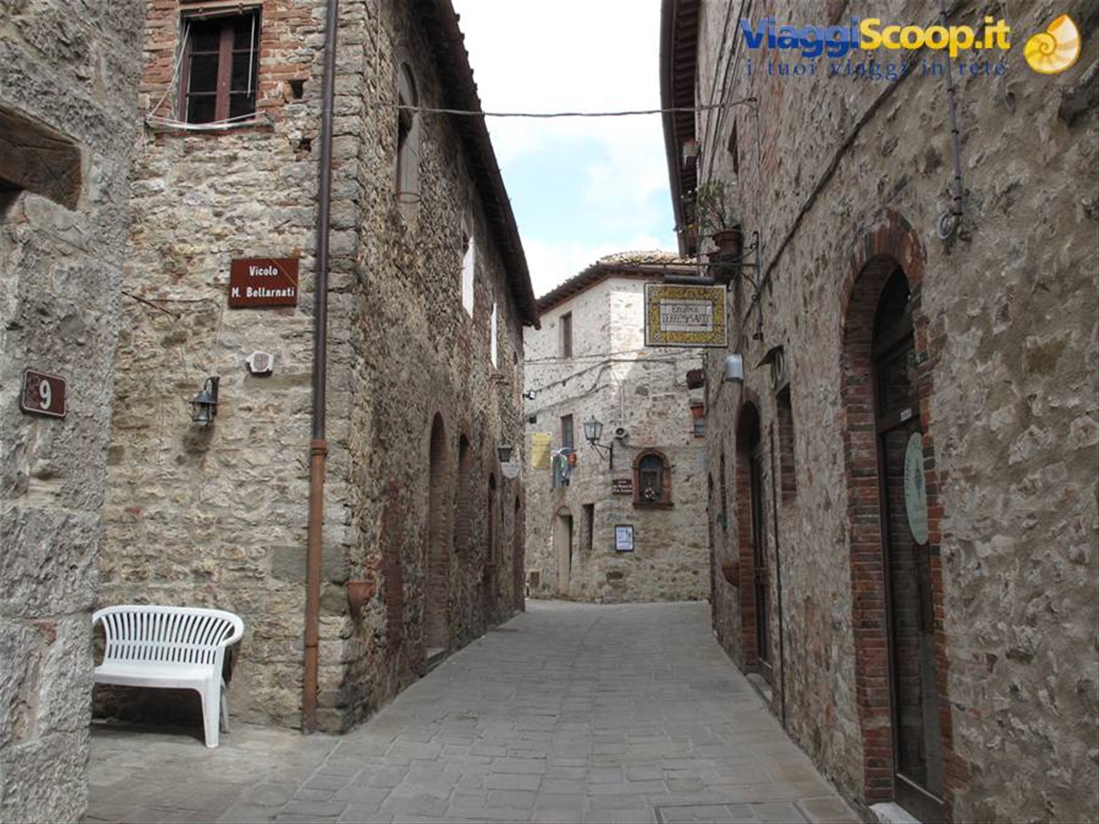 il borgo di San Gusmè