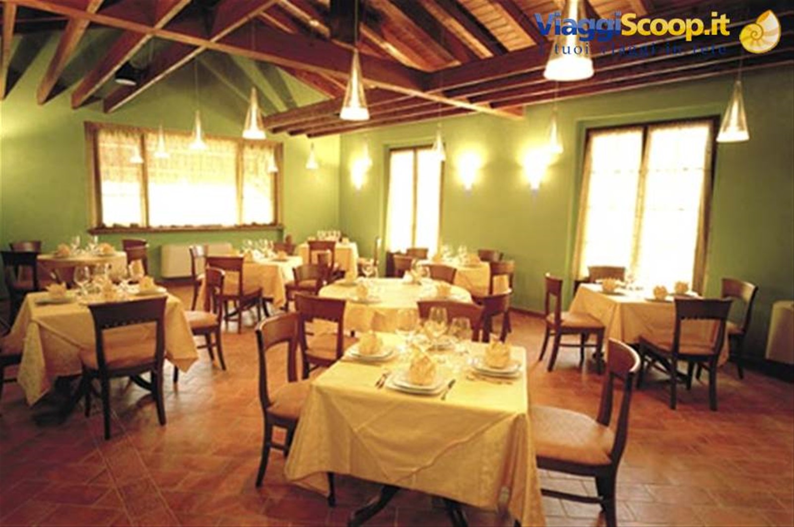 Nelle sale della Trattoria Quaglini di Borgo Priolo