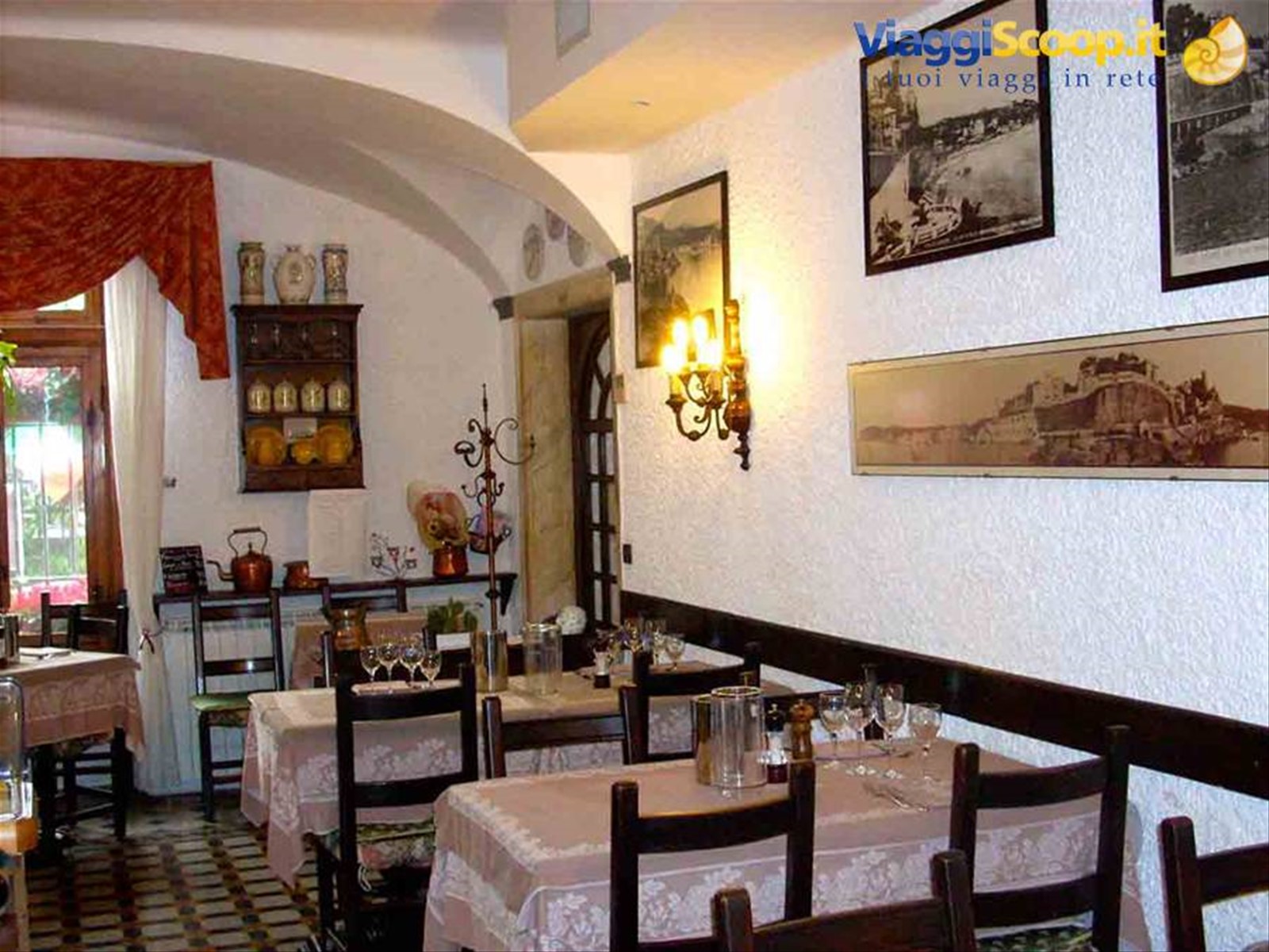 Nelle sale del Ristorante Mosè di Celle Ligure