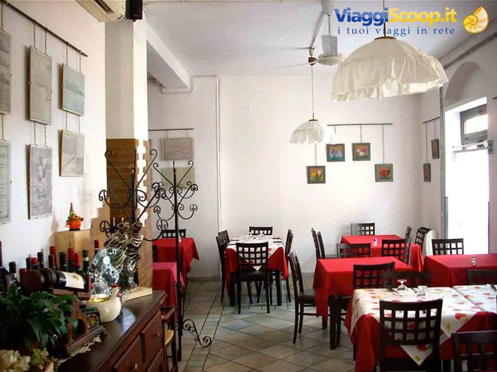 Nella sala del Ristorante Ligustico di Stella