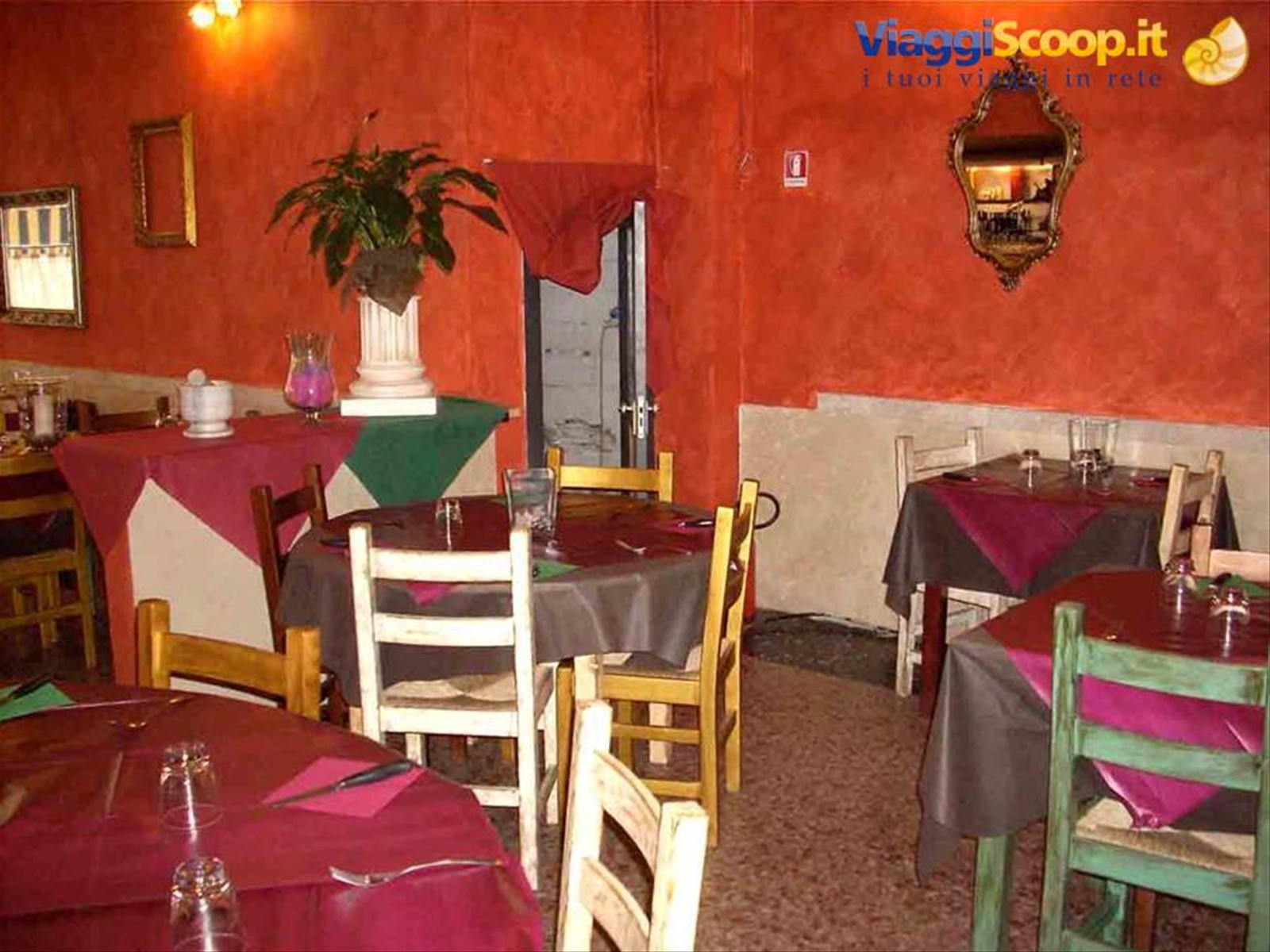 Nelle sale del Ristorante Pizzeria Giulisse di Albenga