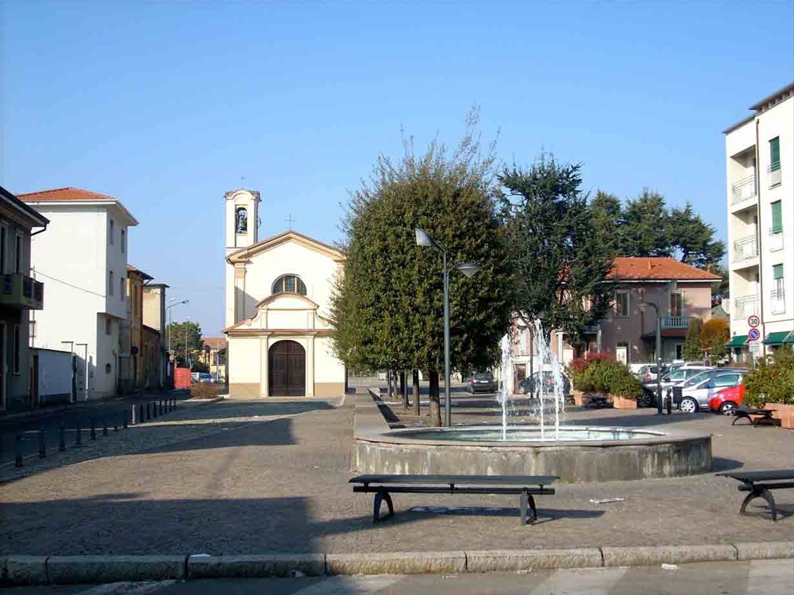 Una bella piazza a Olgiate Olona