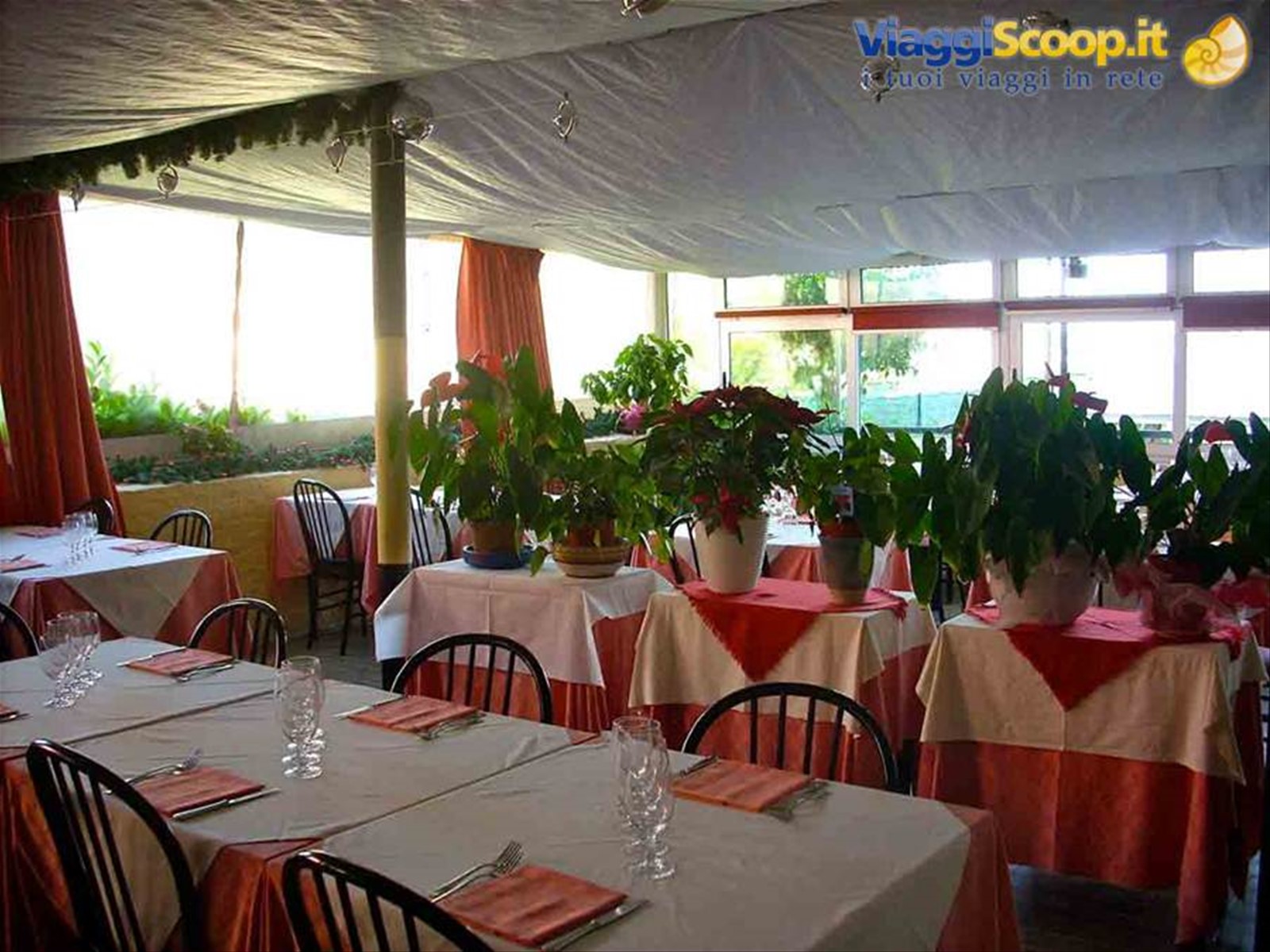 Nella sala del Ristorante Gargantua