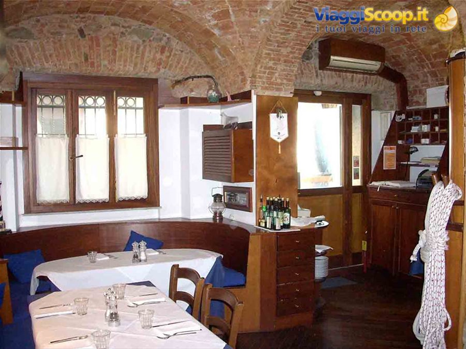 Nelle sale del Ristorante Il Paguro