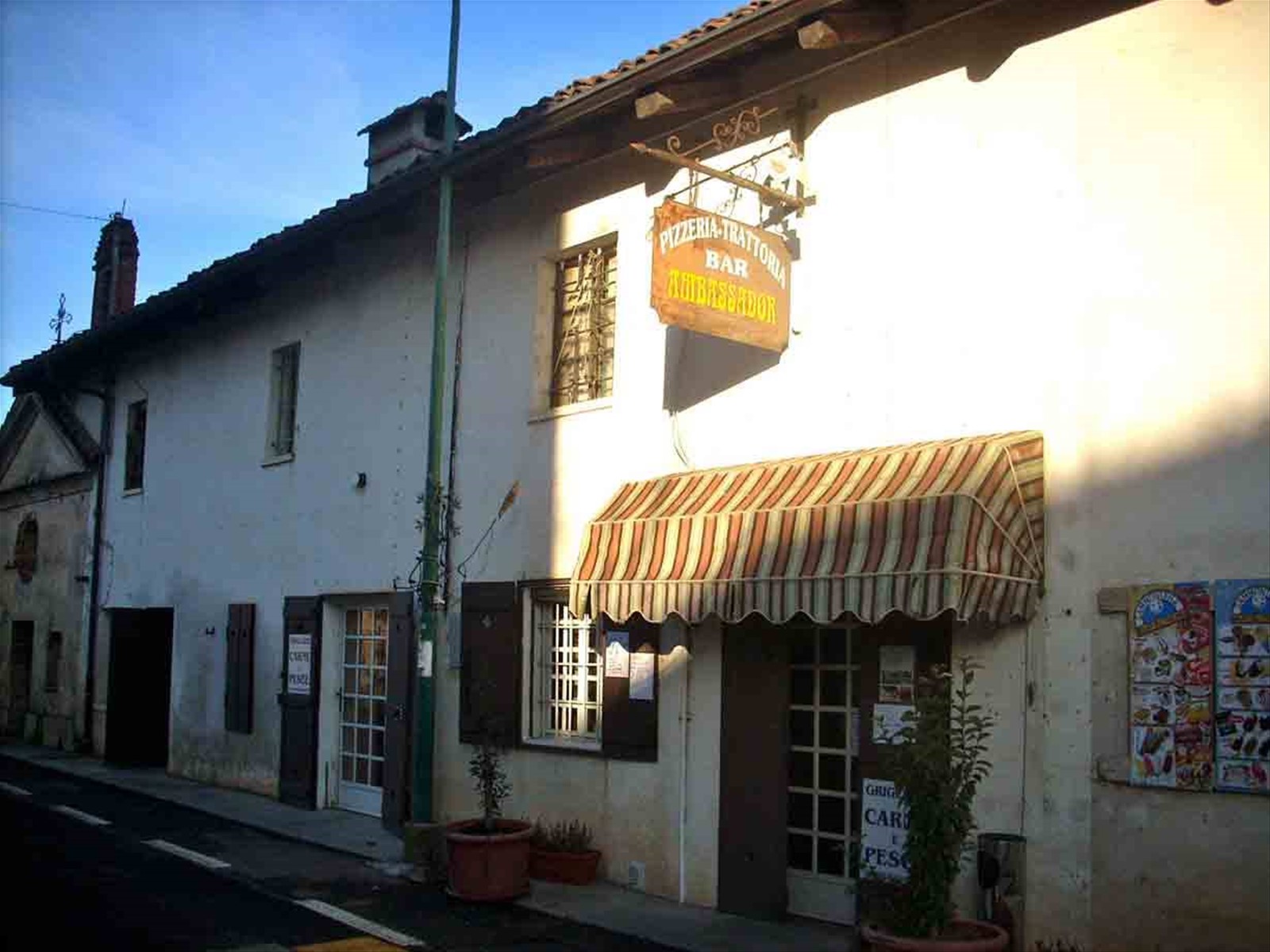 Trattoria Pizzeria Ambassador