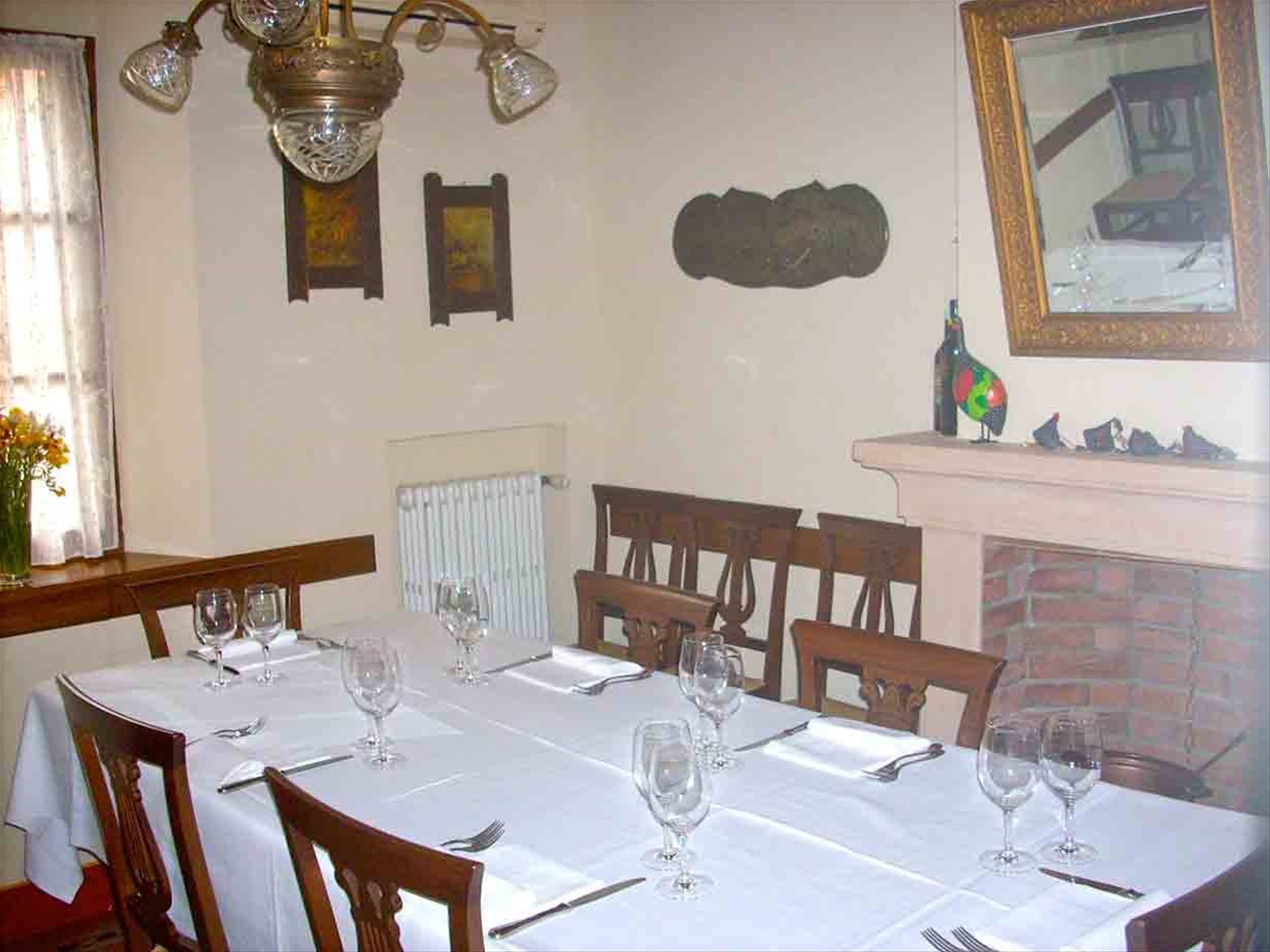 A tavola presso la storica Trattoria La Buca