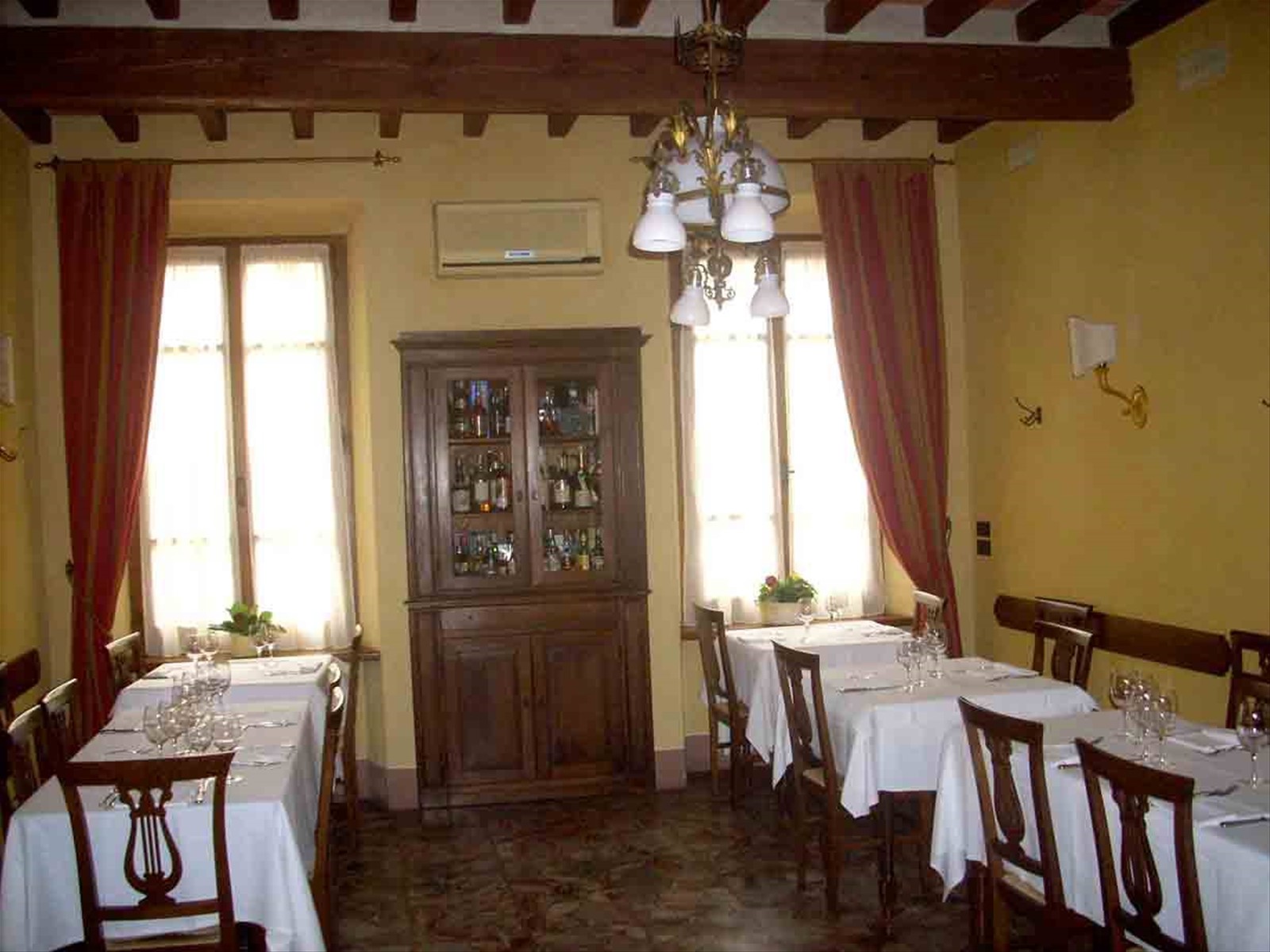 Presso la Trattoria La Buca