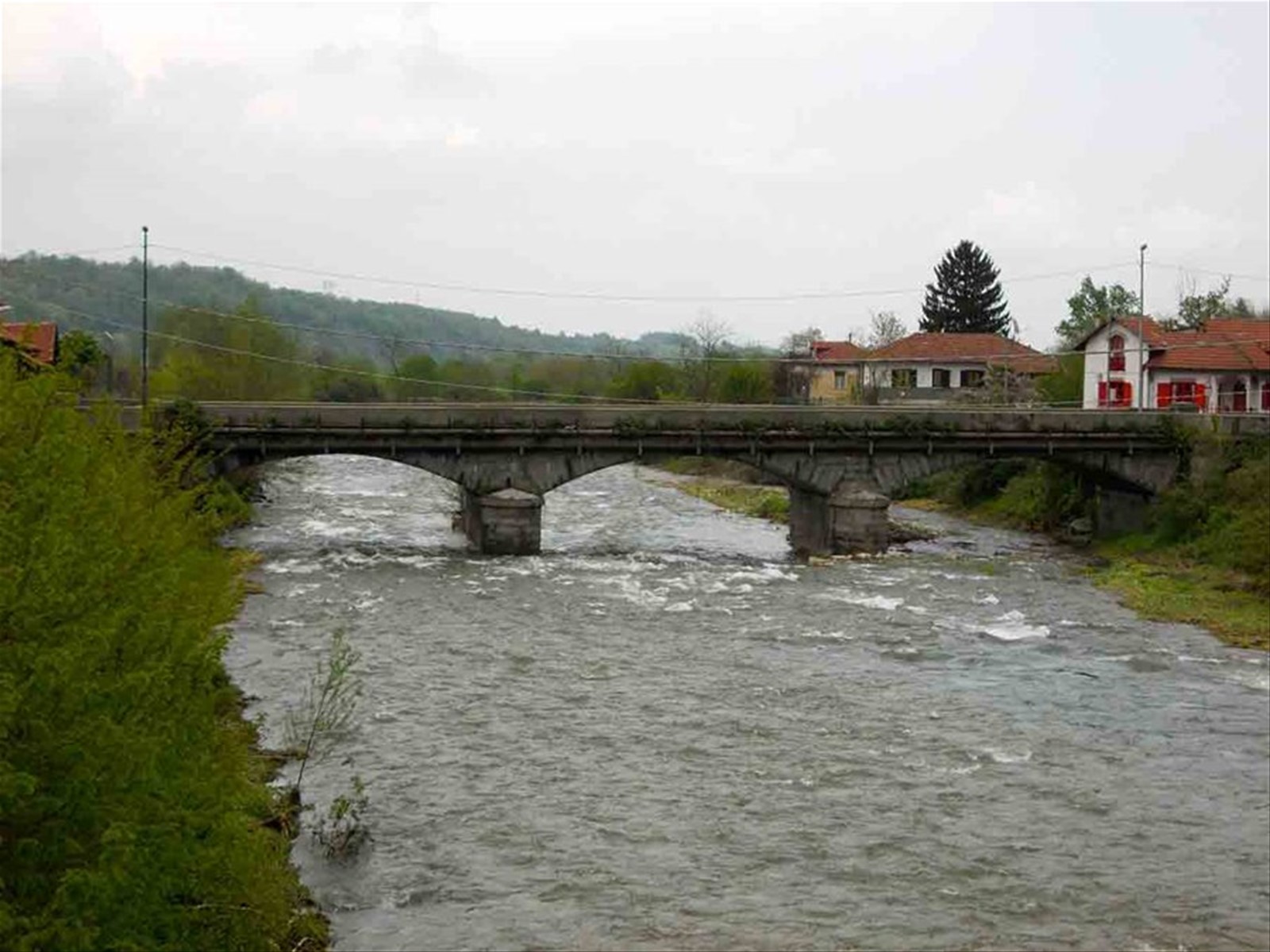Il ponte sul torrente Sangone