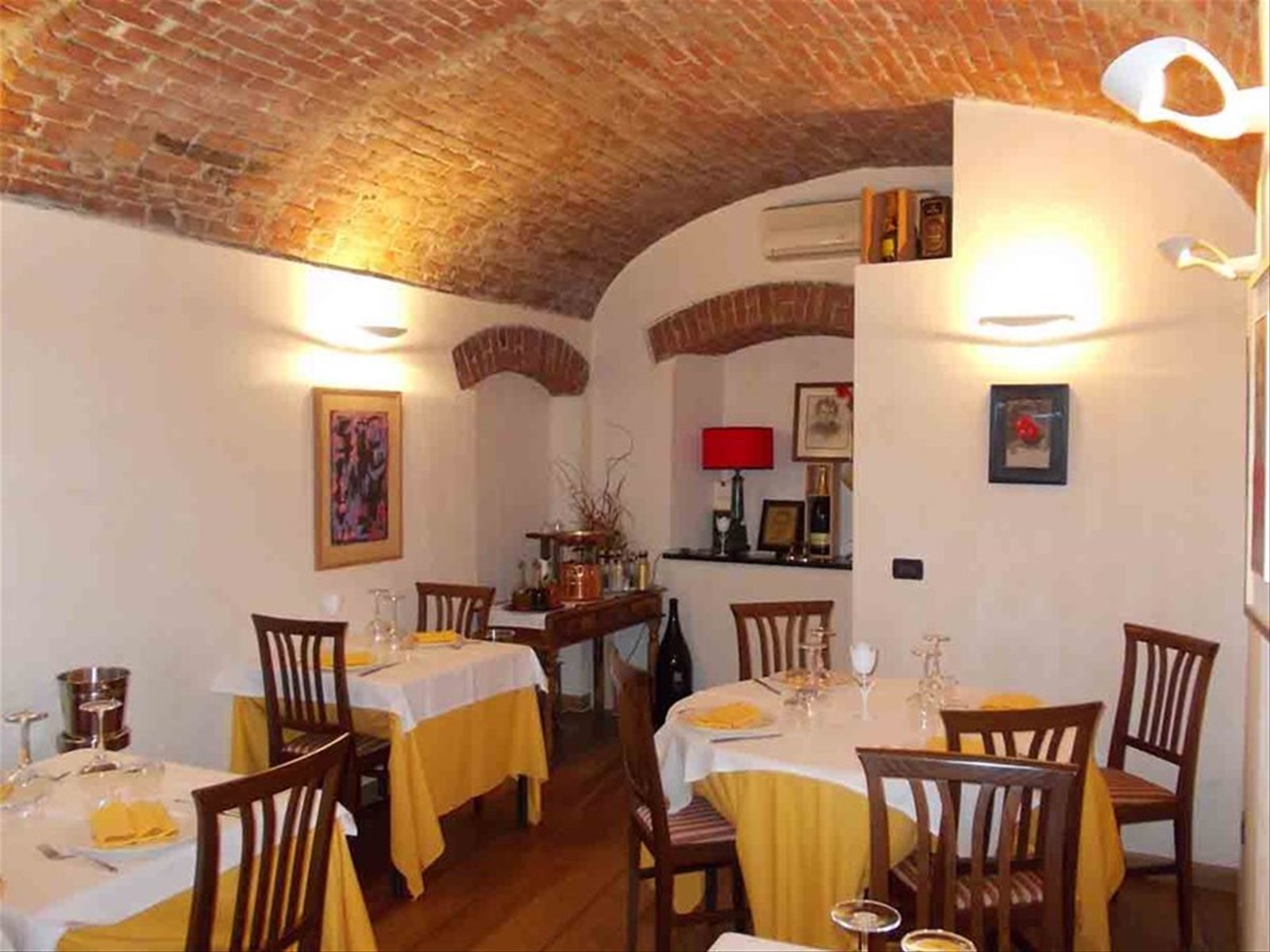 Presso il Ristorante I Capitelli