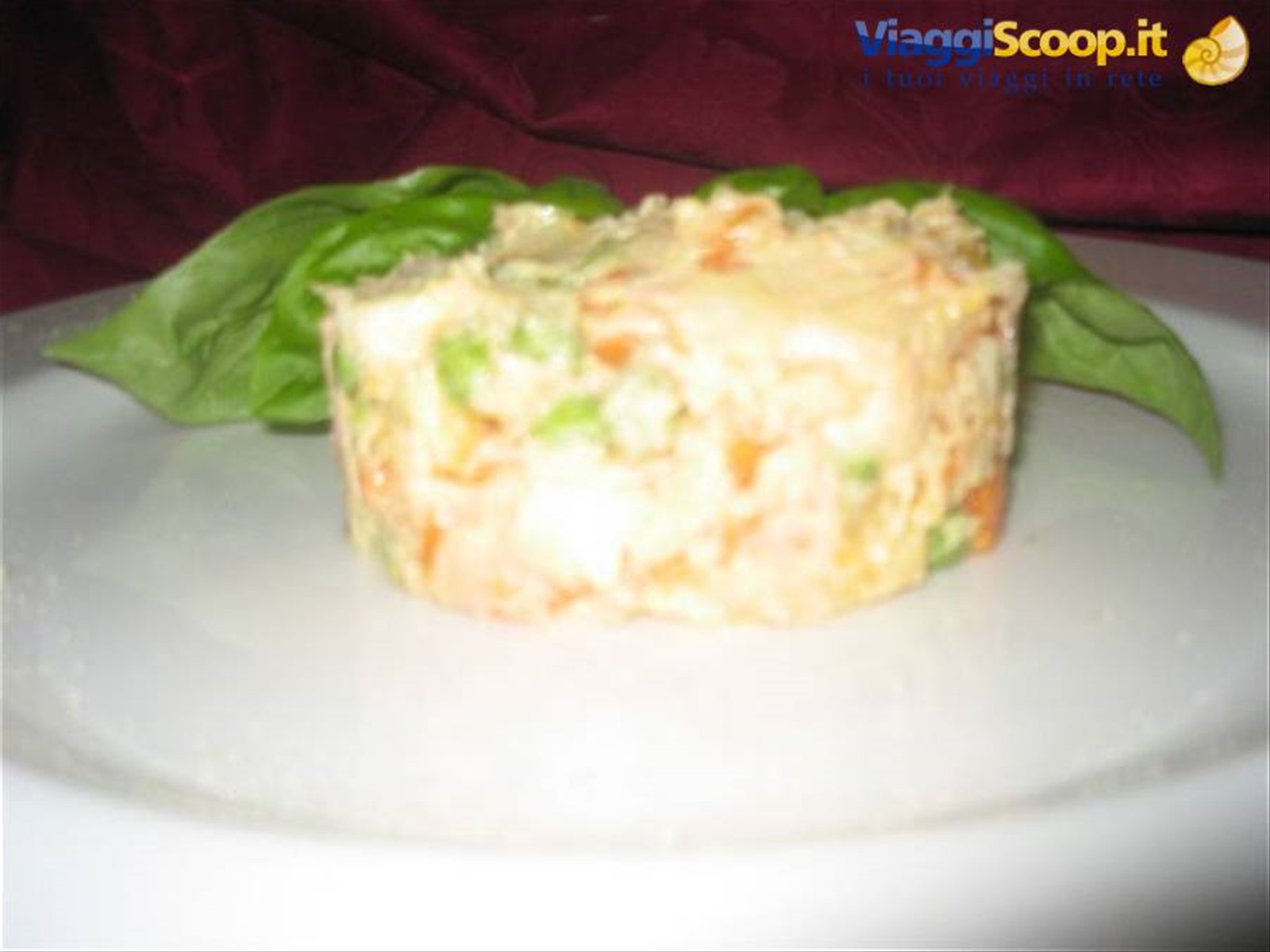 Una terrina di carni bianche