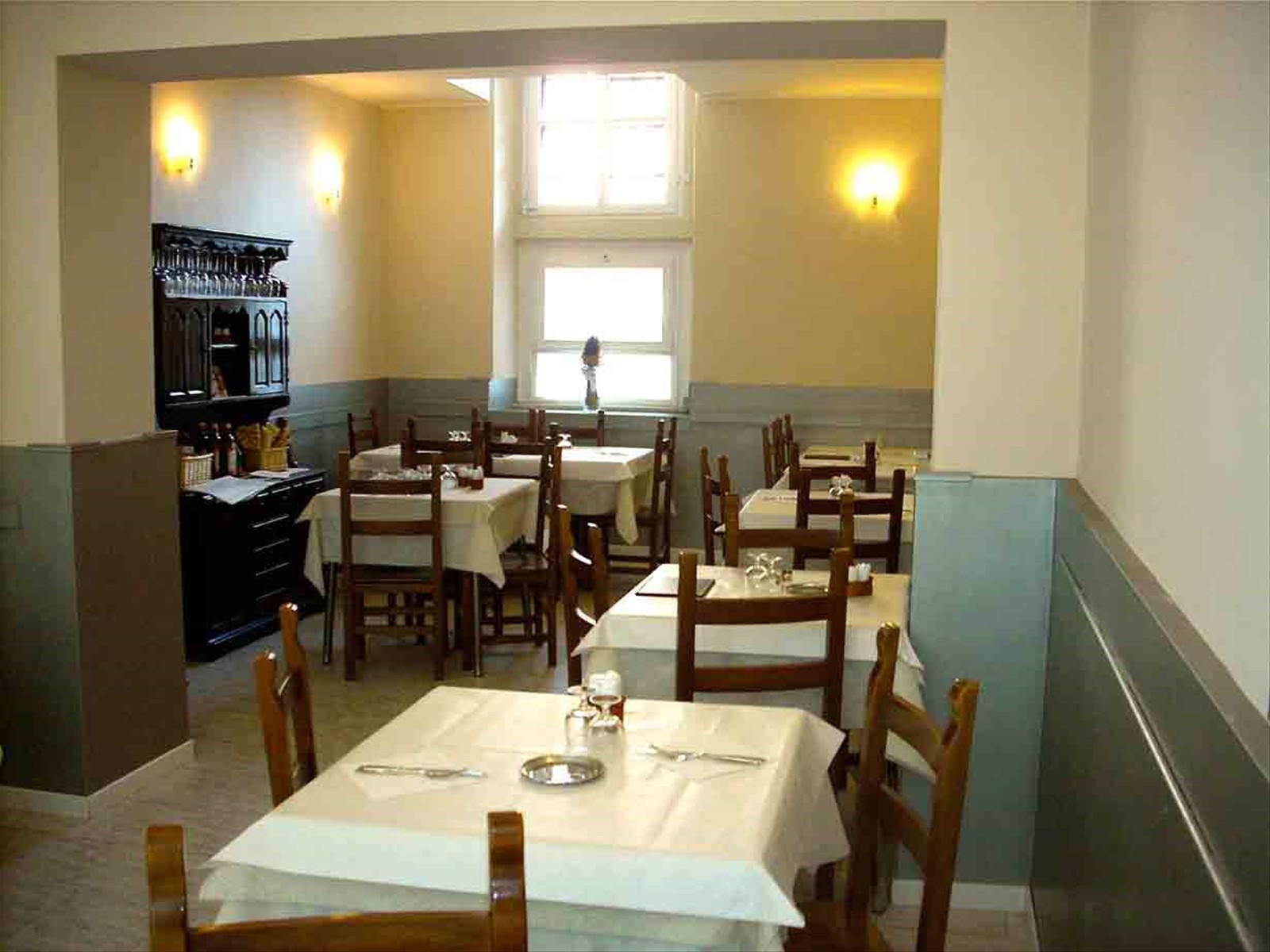 Nella sala del Ristorante Leonardo