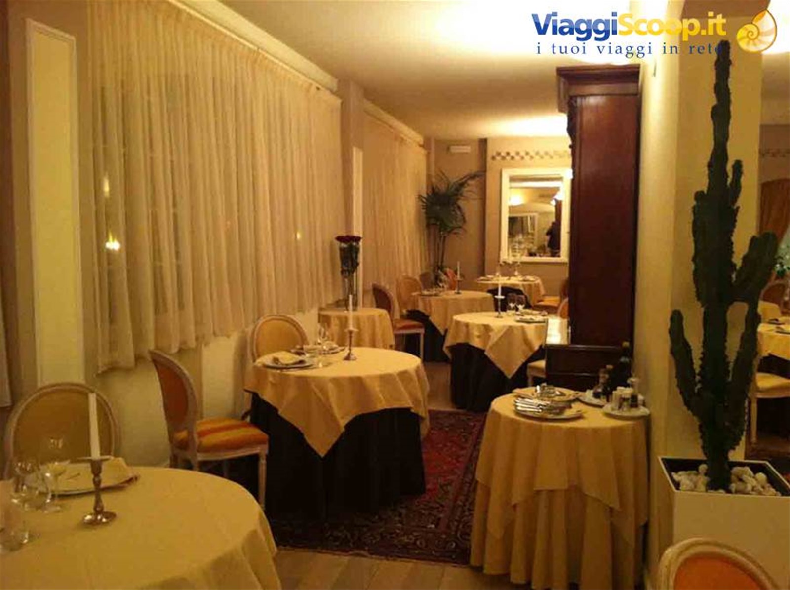 Nella sala del Ristorante Ad Convivium