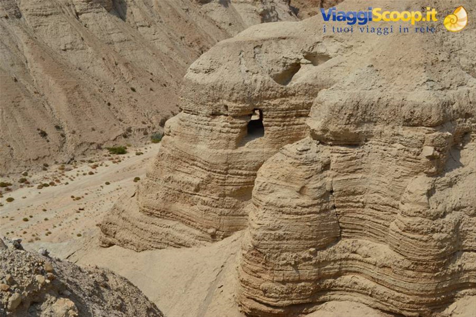 QUMRAN. LA GROTTA DEI ROTOLI DEL MAR MORTO