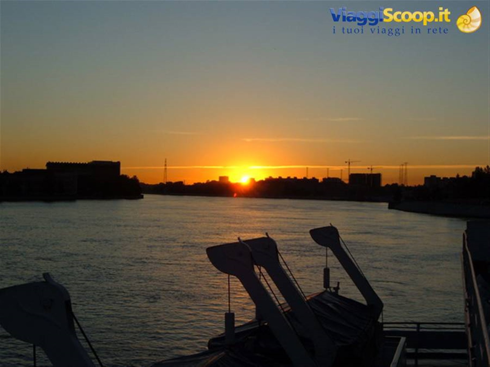 Tramonto a Mezzanotte a San Pietroburgo