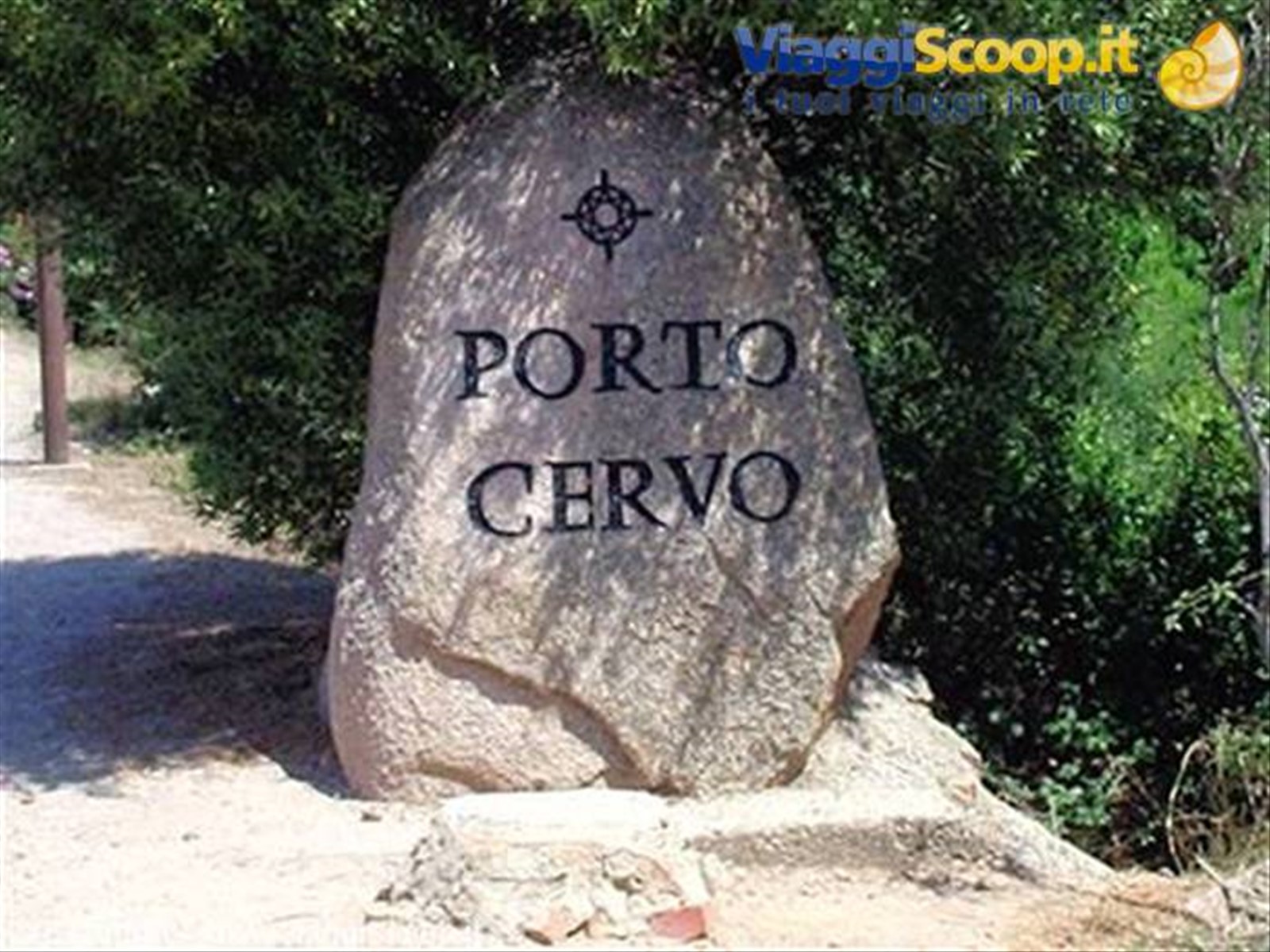 Cartello stradale Porto Cervo