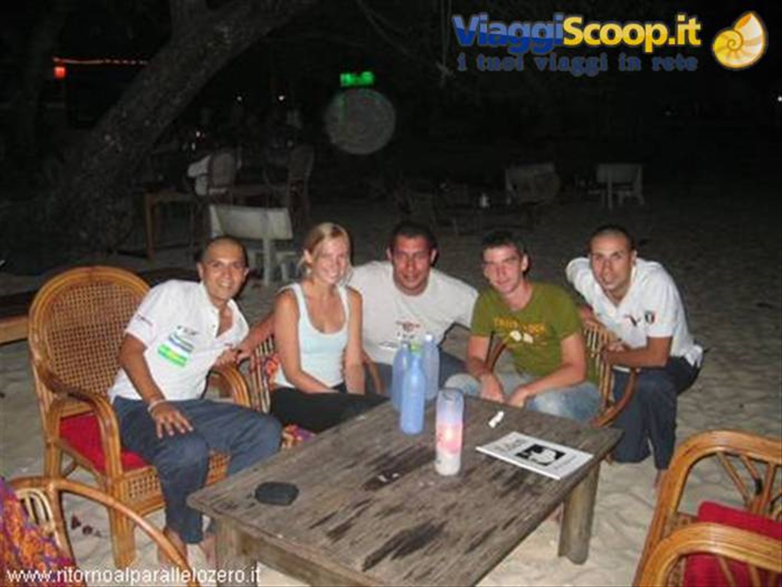 Cenetta sulla spiaggia con Brian e Laura