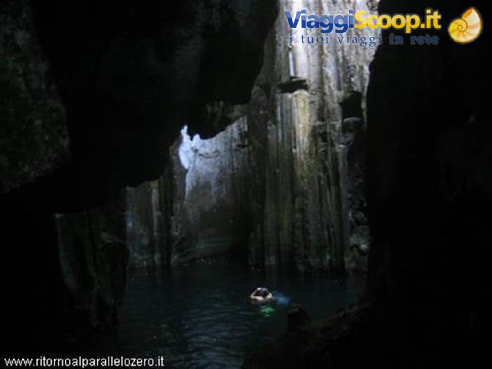 Grotte in mezzo al Pacifico