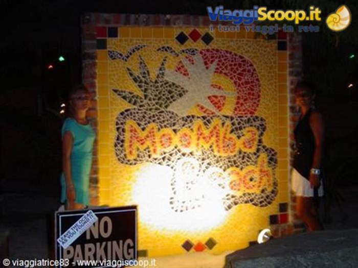 Moomba Beach 