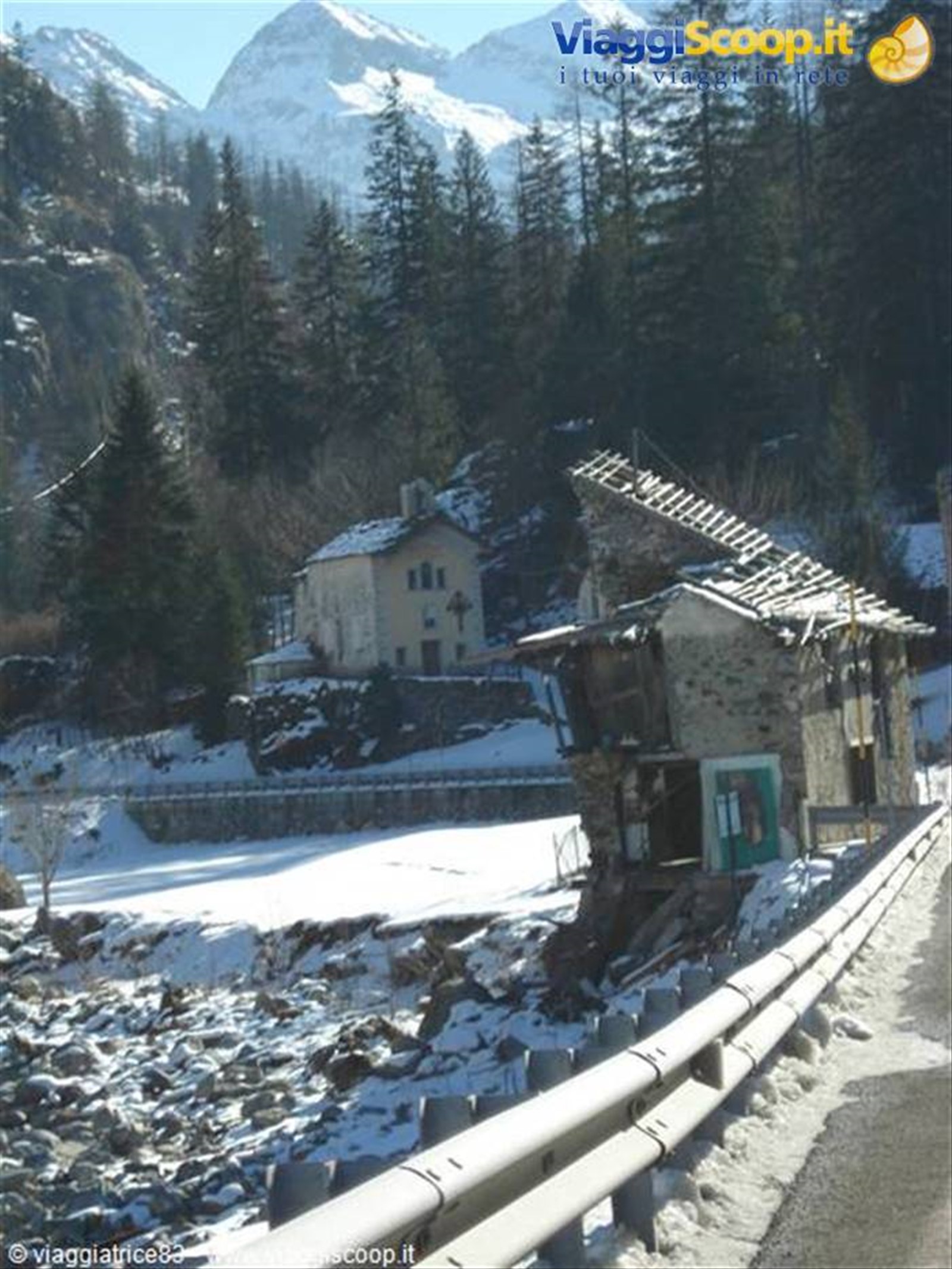 Casetta spazzata via dal torrente