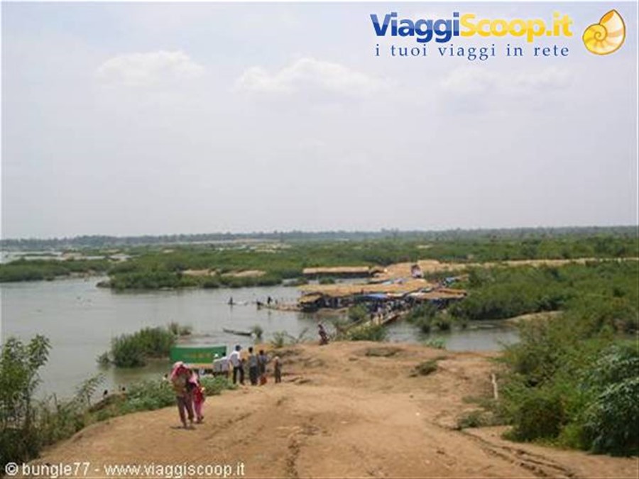14 - Mekong - Fiera