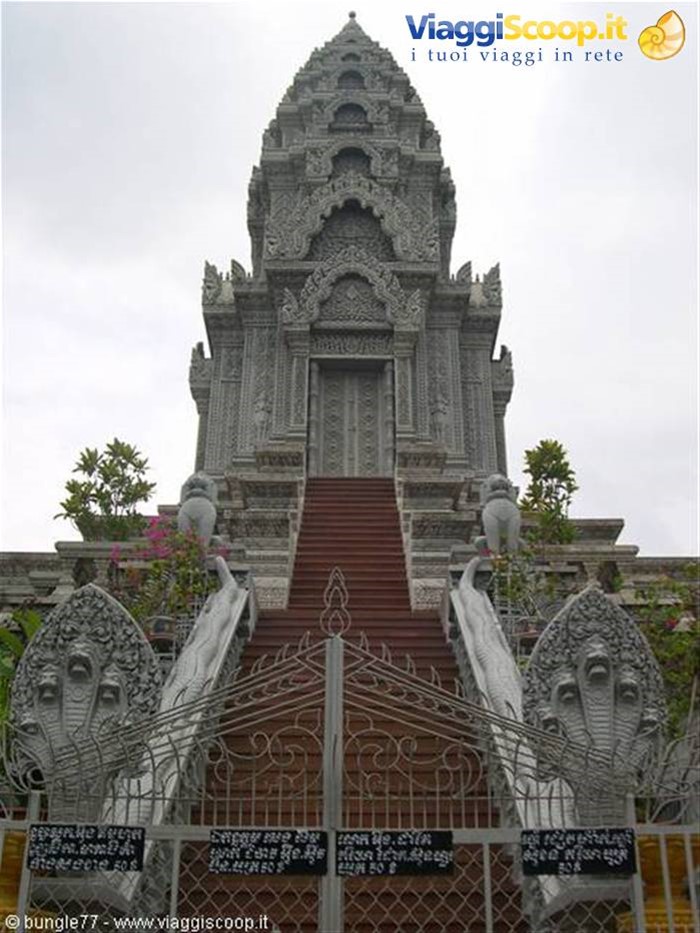 15 - PP - Wat Ounalom 3