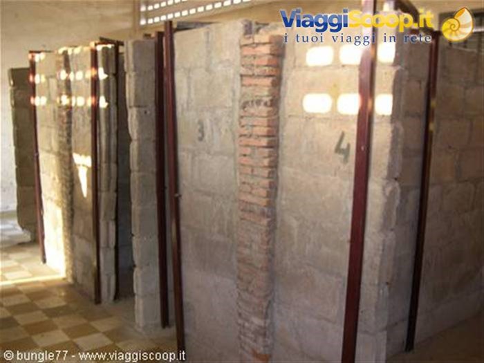 15 - PP - Tuol Sleng - Prigioni
