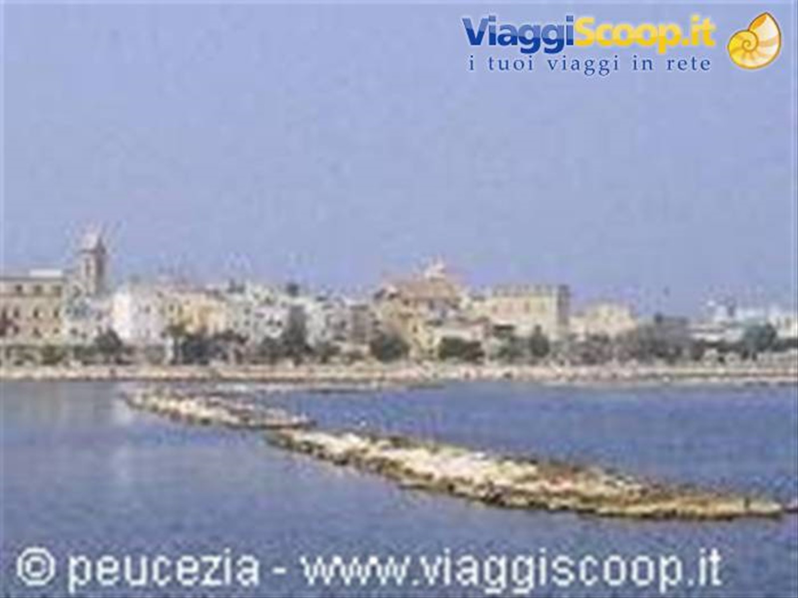 ancora Bari vista dal faro