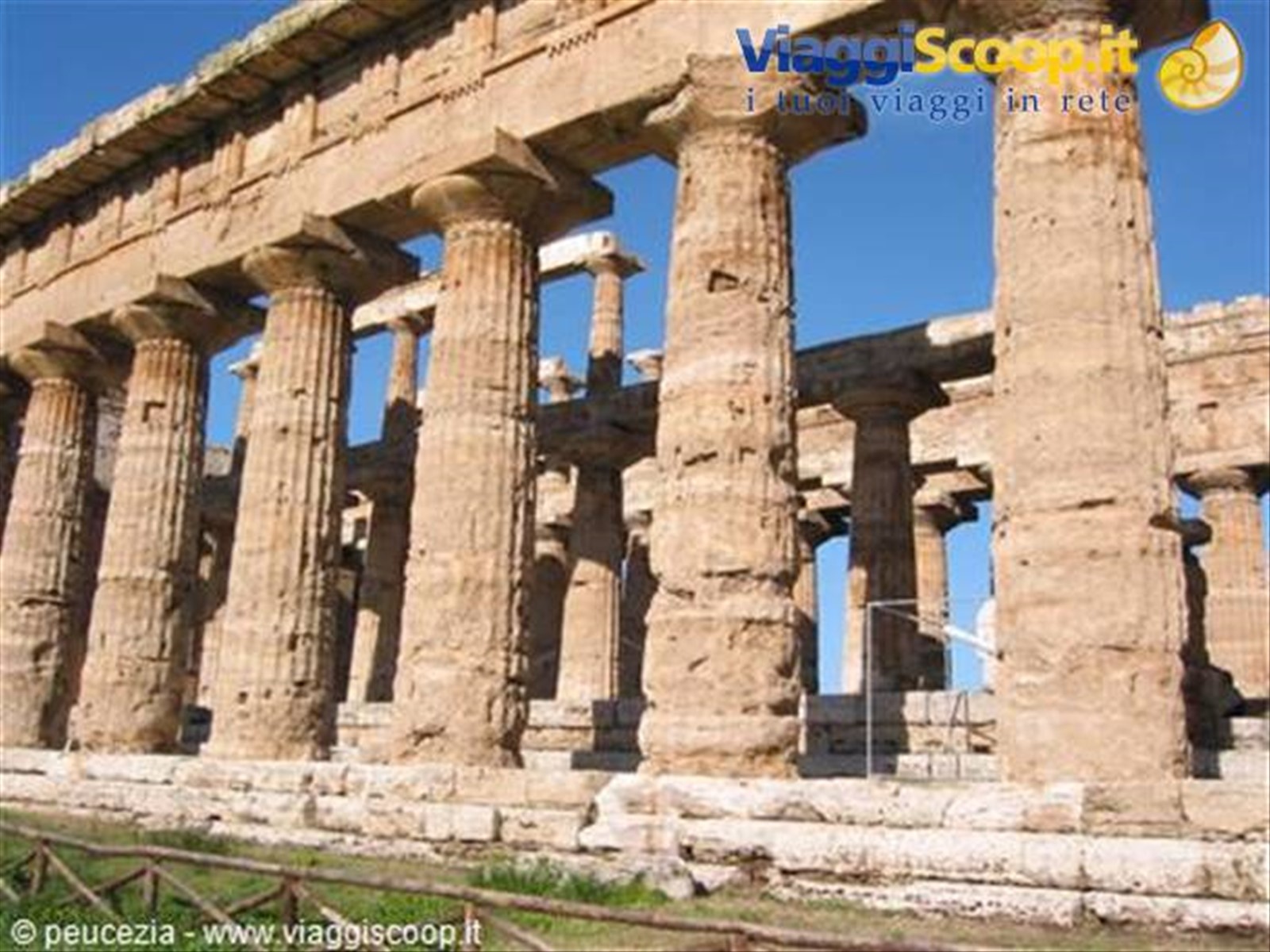 particolare del tempio di Poseidone