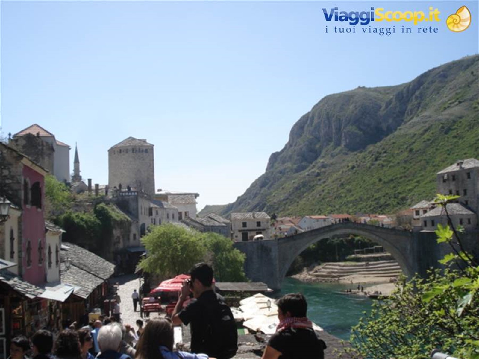 Mostar: altra veduta del ponte