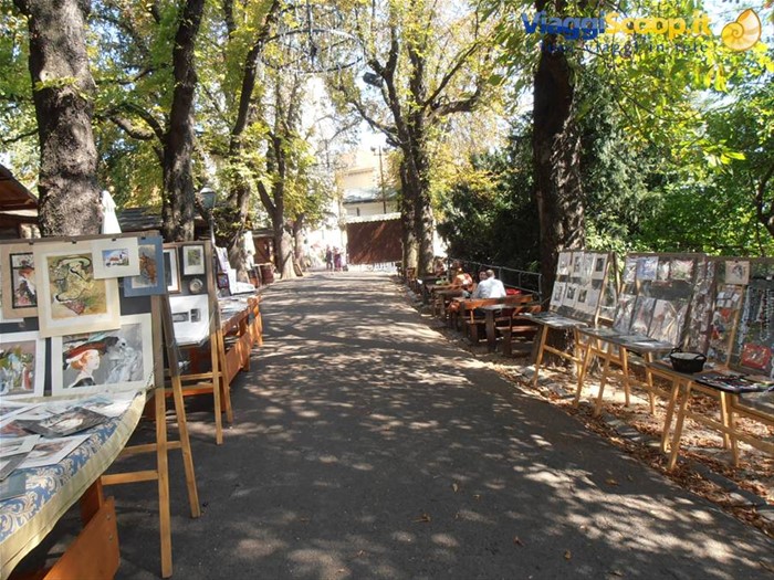 Strossmontmartre, via dei pittori sulla collina