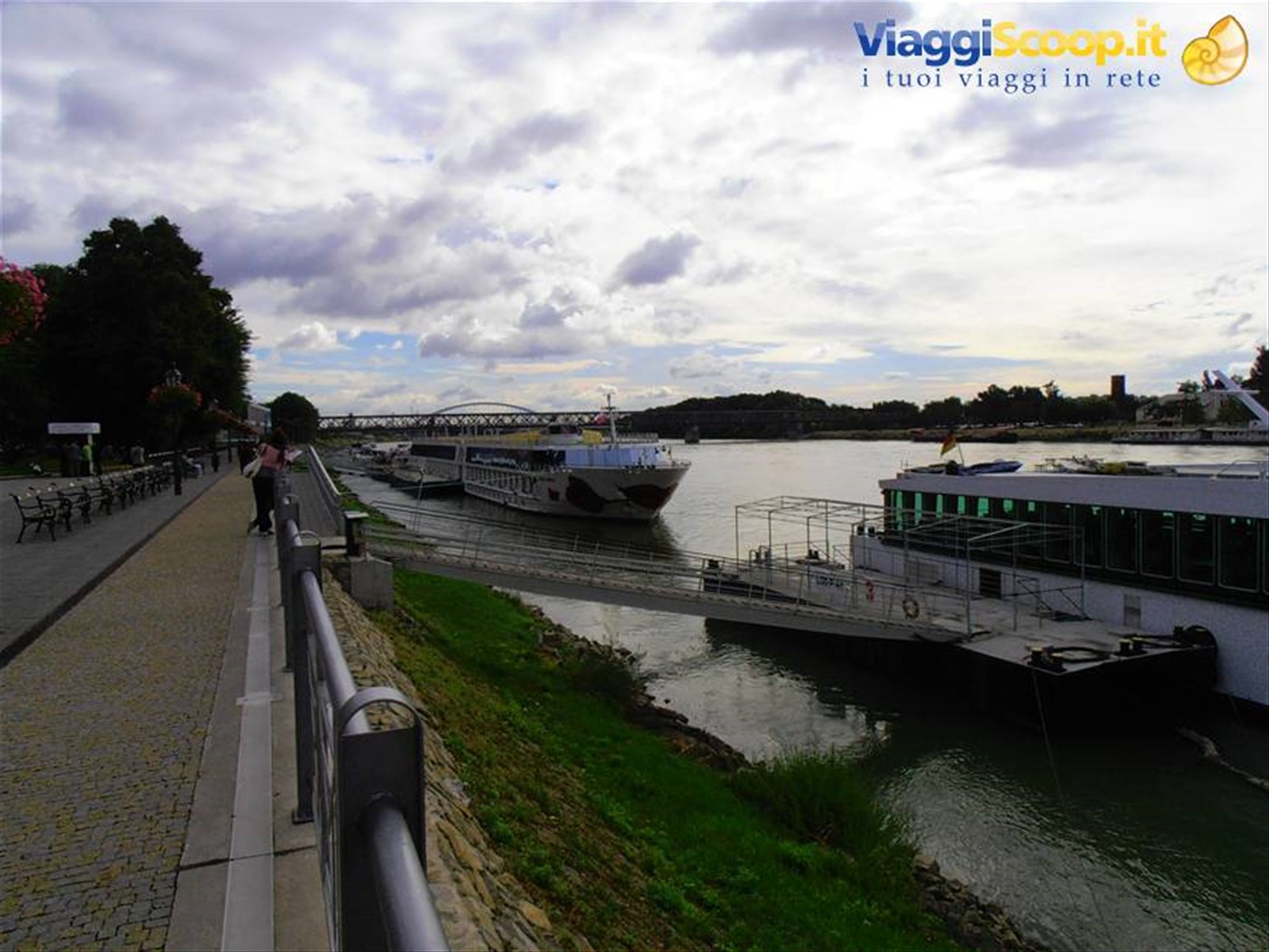 lungo il Danubio a Bratislava