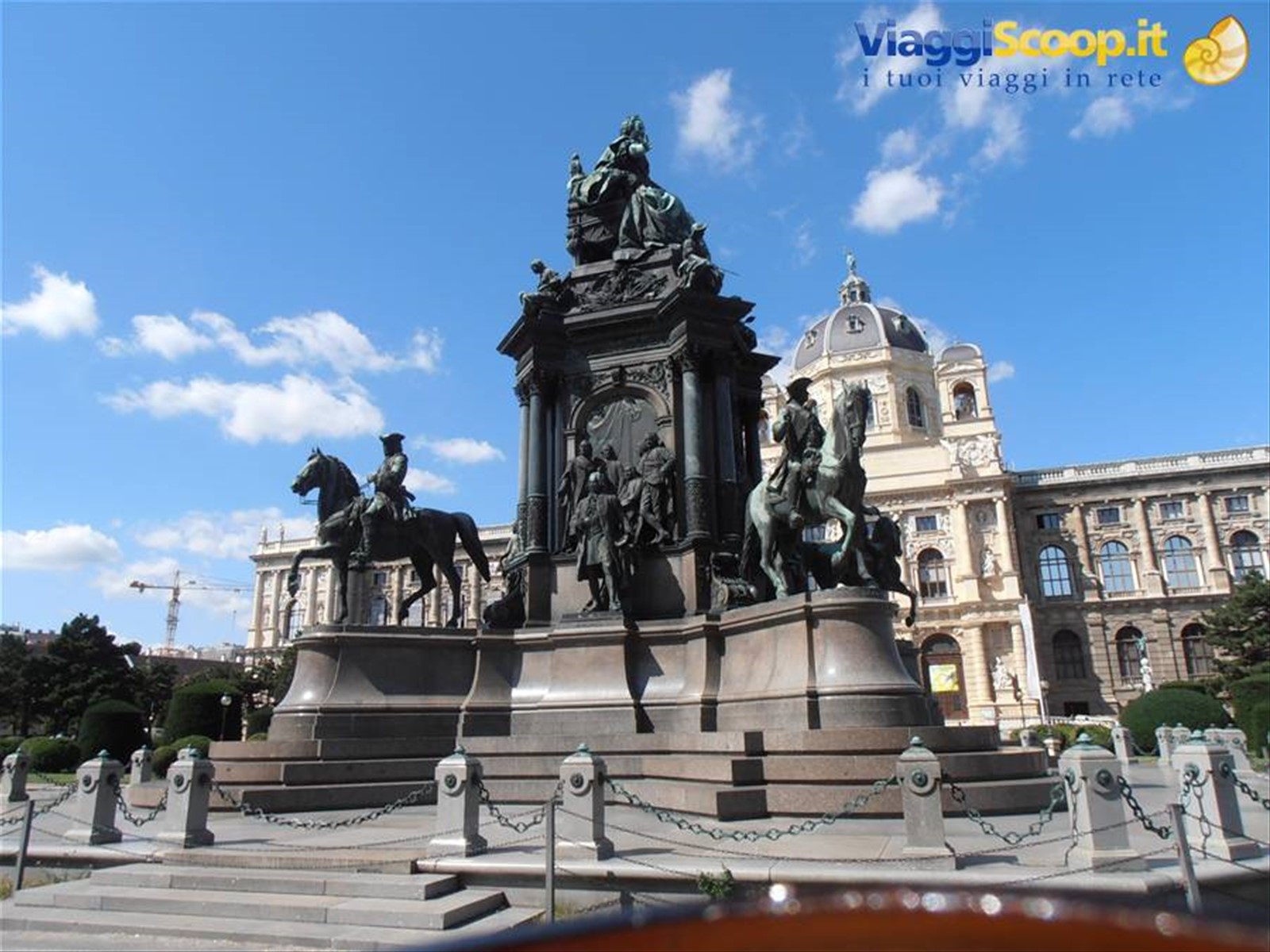 monumento di Maria Teresa all'Hofburg