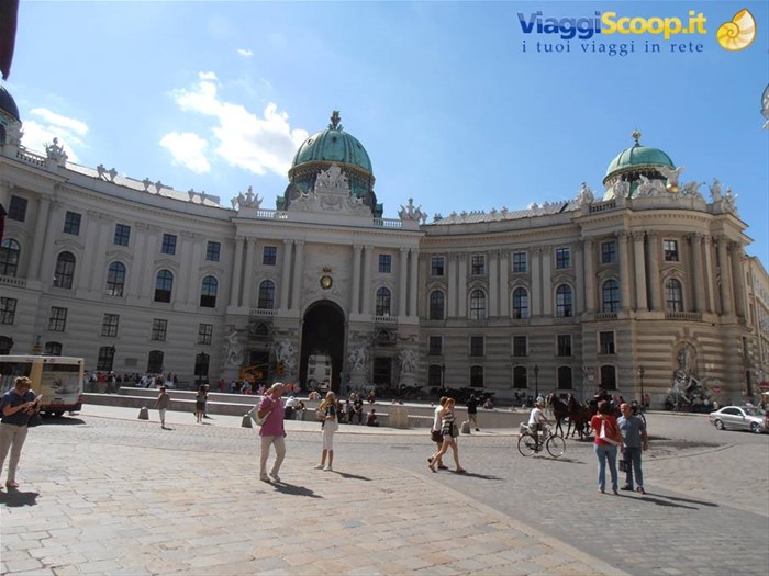 uno dei 12 palazzi dell'Hofburg, palazzo reale 