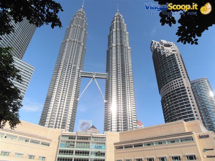 le torri gemelle Petronas a Kuala Lumpur, Malesia