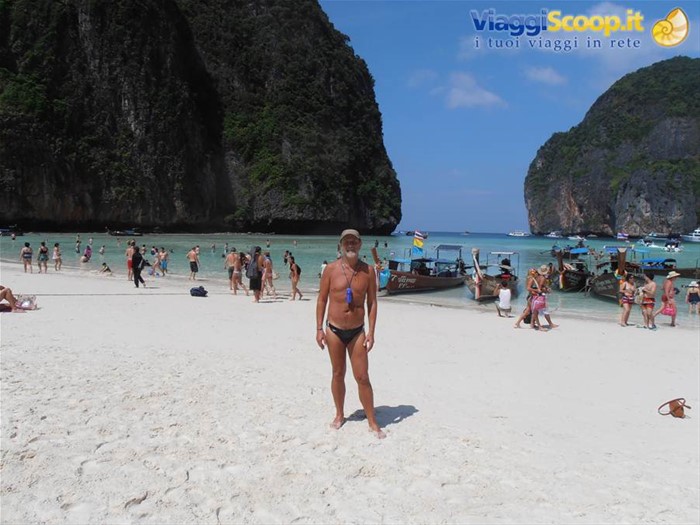 io nella spiaggia del film THE BEACH con L.dI Caprio a Phi Phi Island-Tailandia