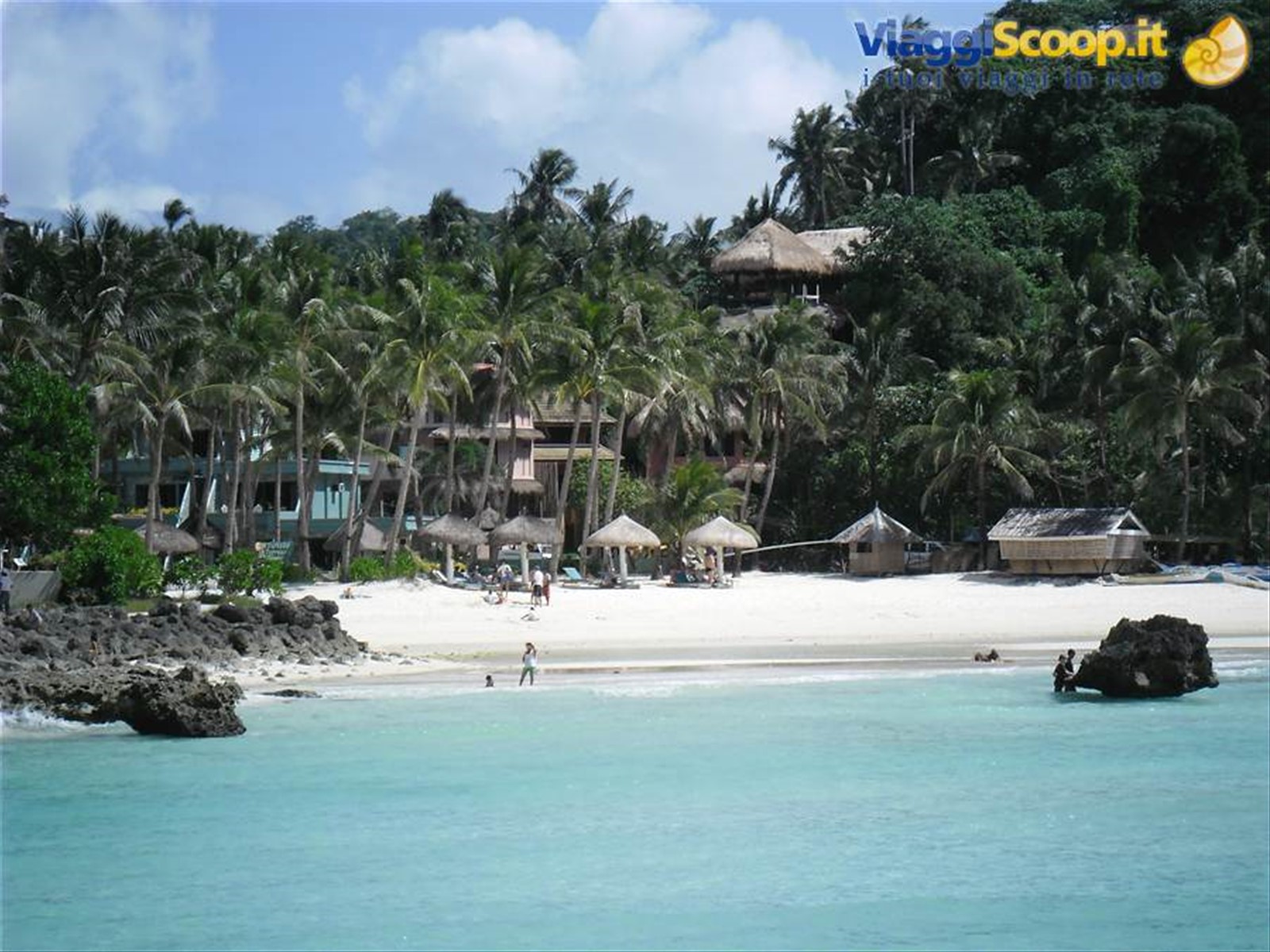 un pezzo della spiaggia lunga a Boracay,Filippine