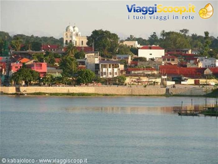 Flores (Guatemala): panorama