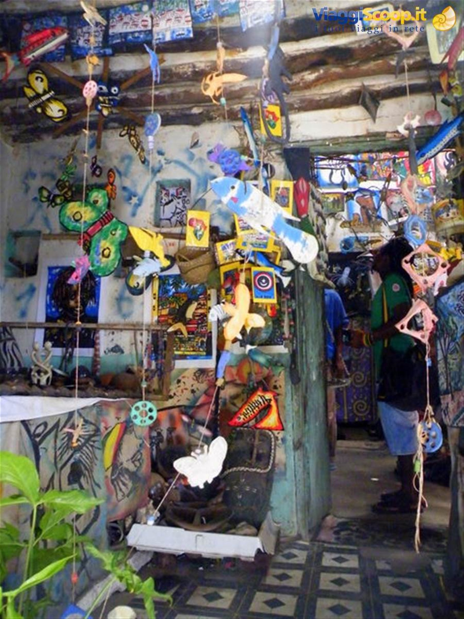 negozietto fantasy a Lamu
