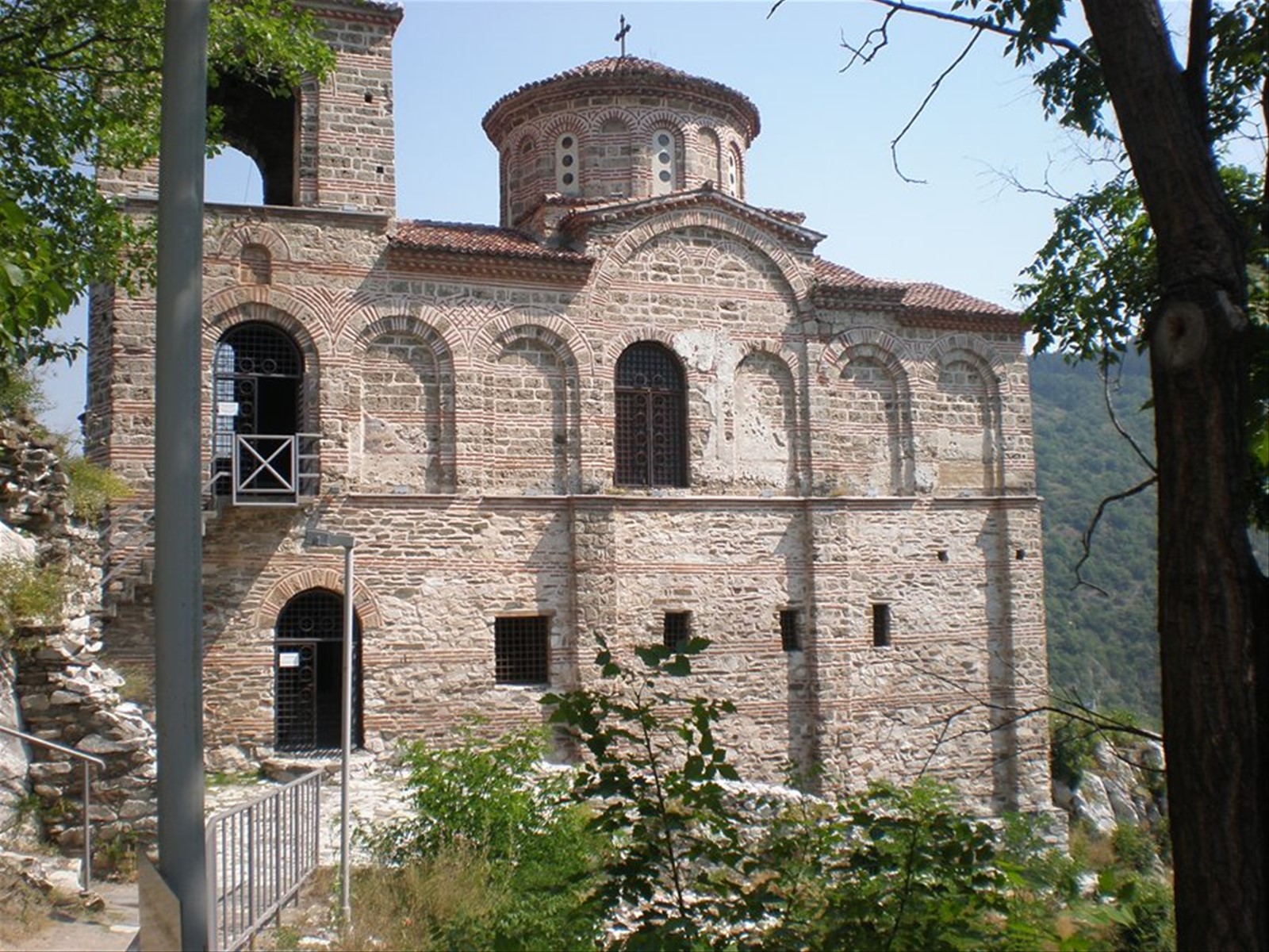 Chiesa Asenov Krepost