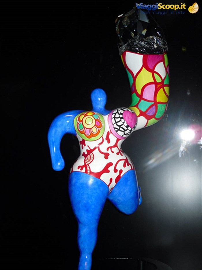scultura di Niki de Saint Phalle