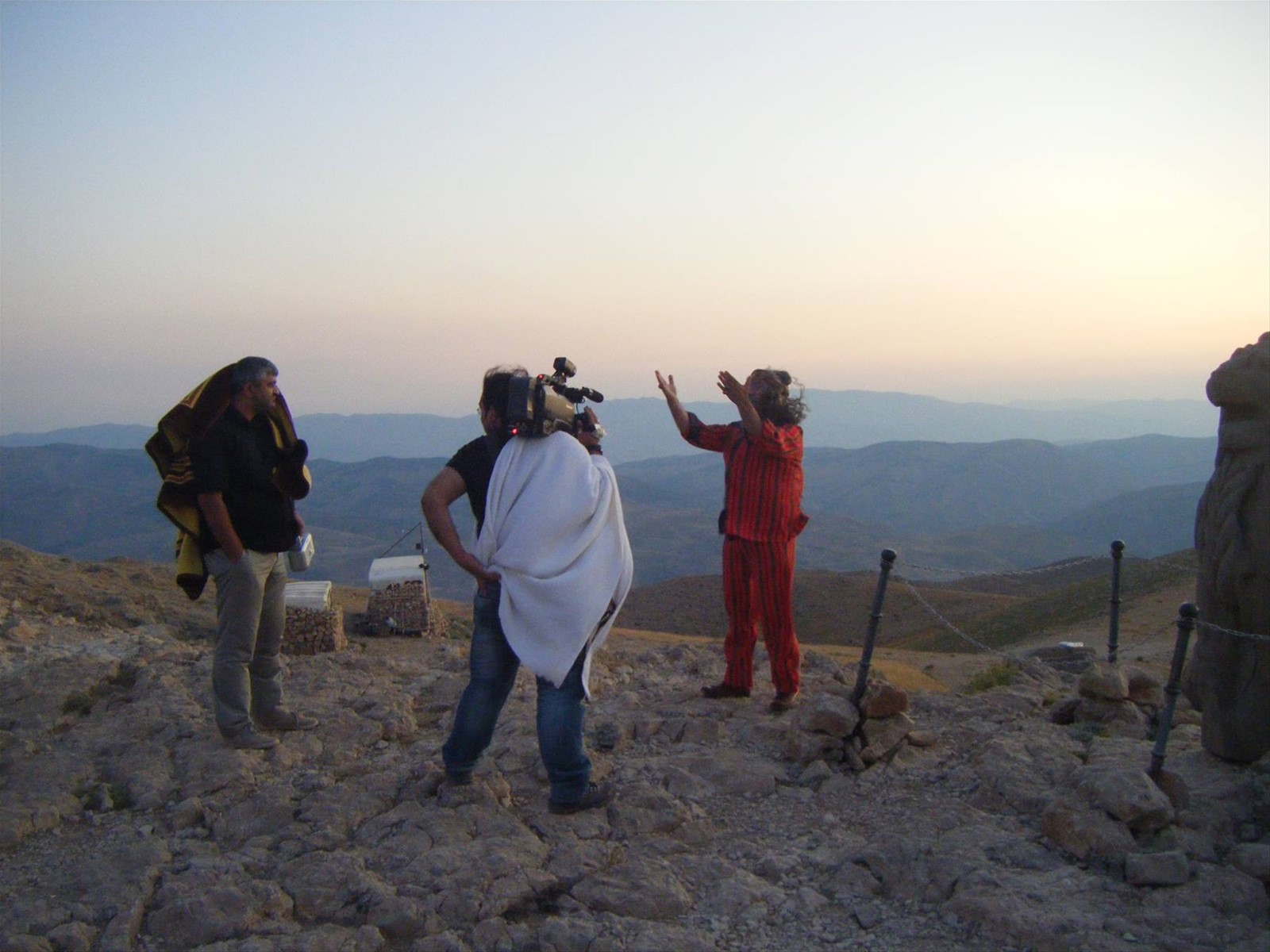 cantante in "Play back" sul Nemrut!