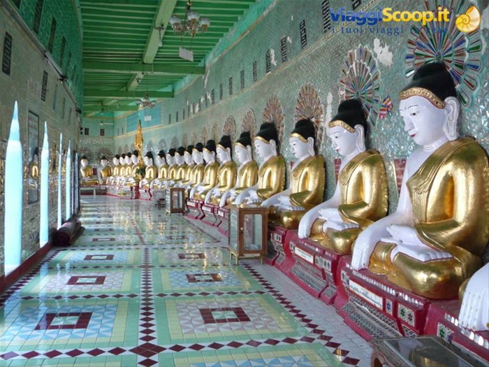 Mandalay Hill: tempio dei 40 Buddha