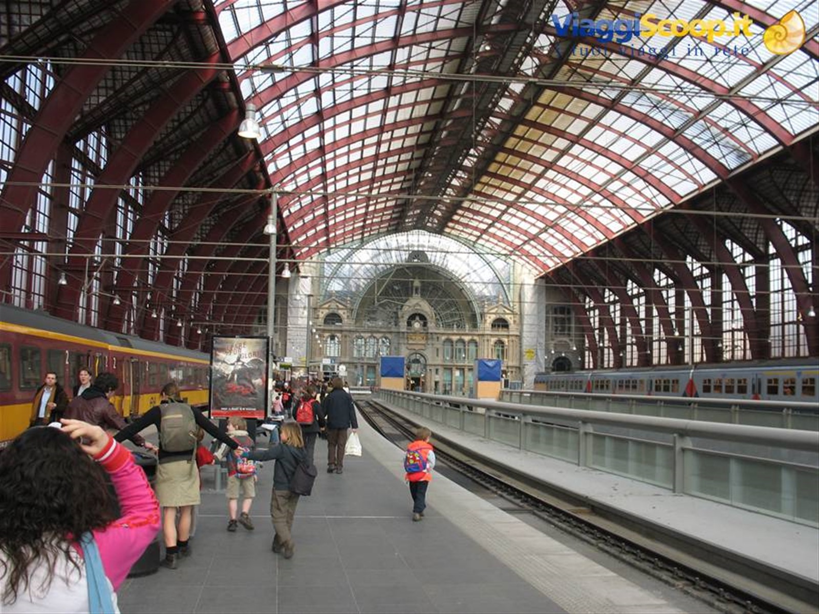 Anversa - Arrivo in stazione