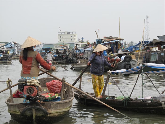 Can Tho - Floating market