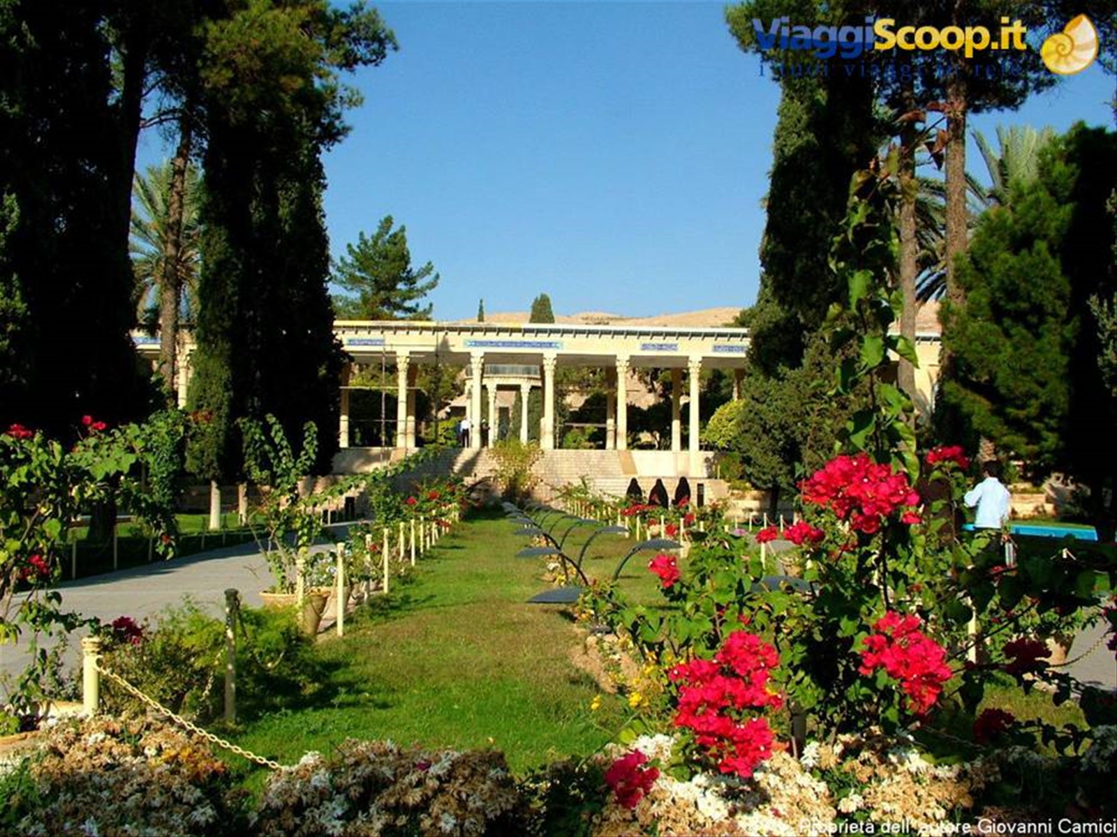 Shiraz-parco della tomba del poeta Hafez