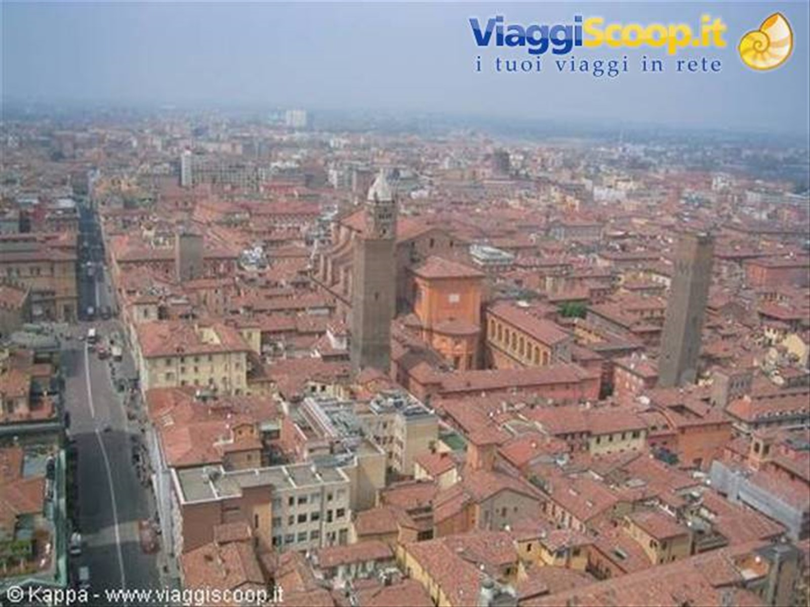 San Pietro nella Metropolitana dalla Torre degli Asinelli