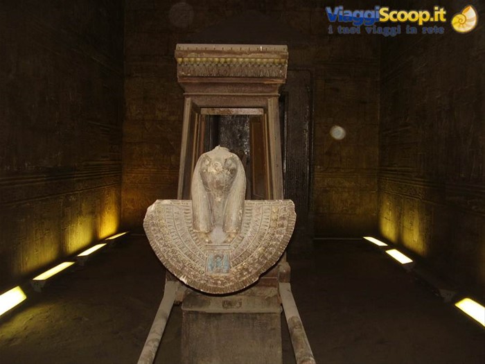 Aswan Edfu Tempio