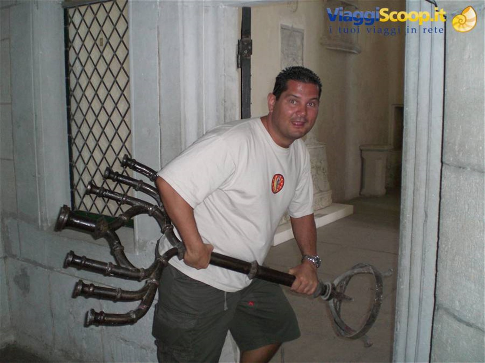 Castello di Kuressaare - via con il candelabro!!! (è uno scherzo, ovviamente)