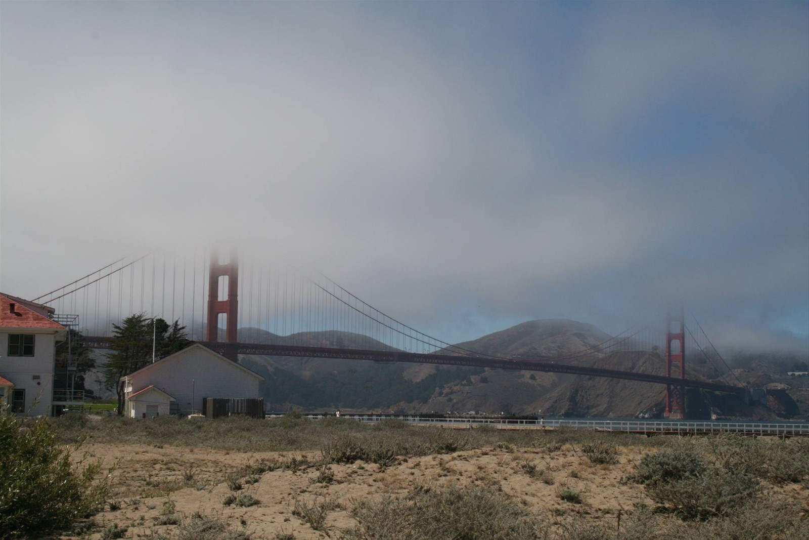Golden Gate nella nebbia