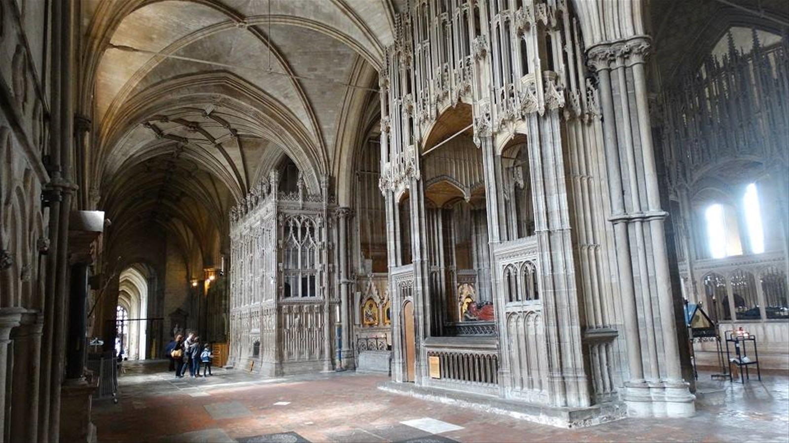 Winchester, particolari gotici della cattedrale